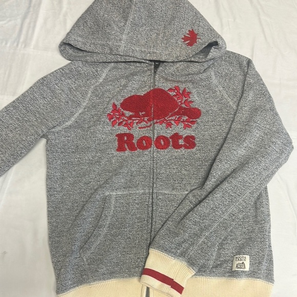 Roots Gray and Red Logo Hoodie Sweatshirt - Picture 1 of 6